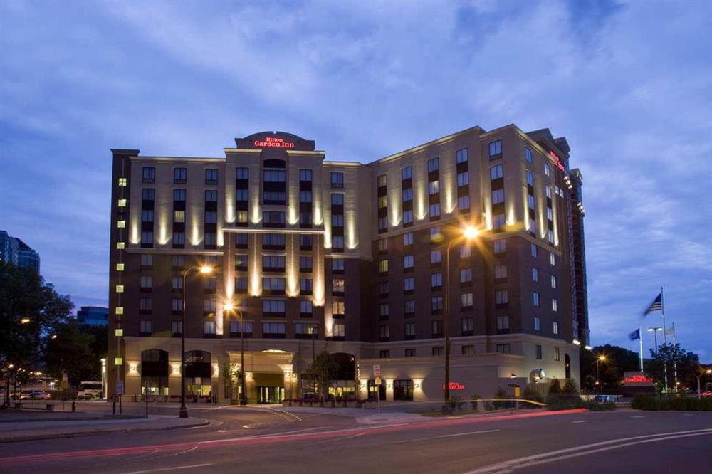 Hilton Garden Inn Minneapolis Downtown Екстериор снимка