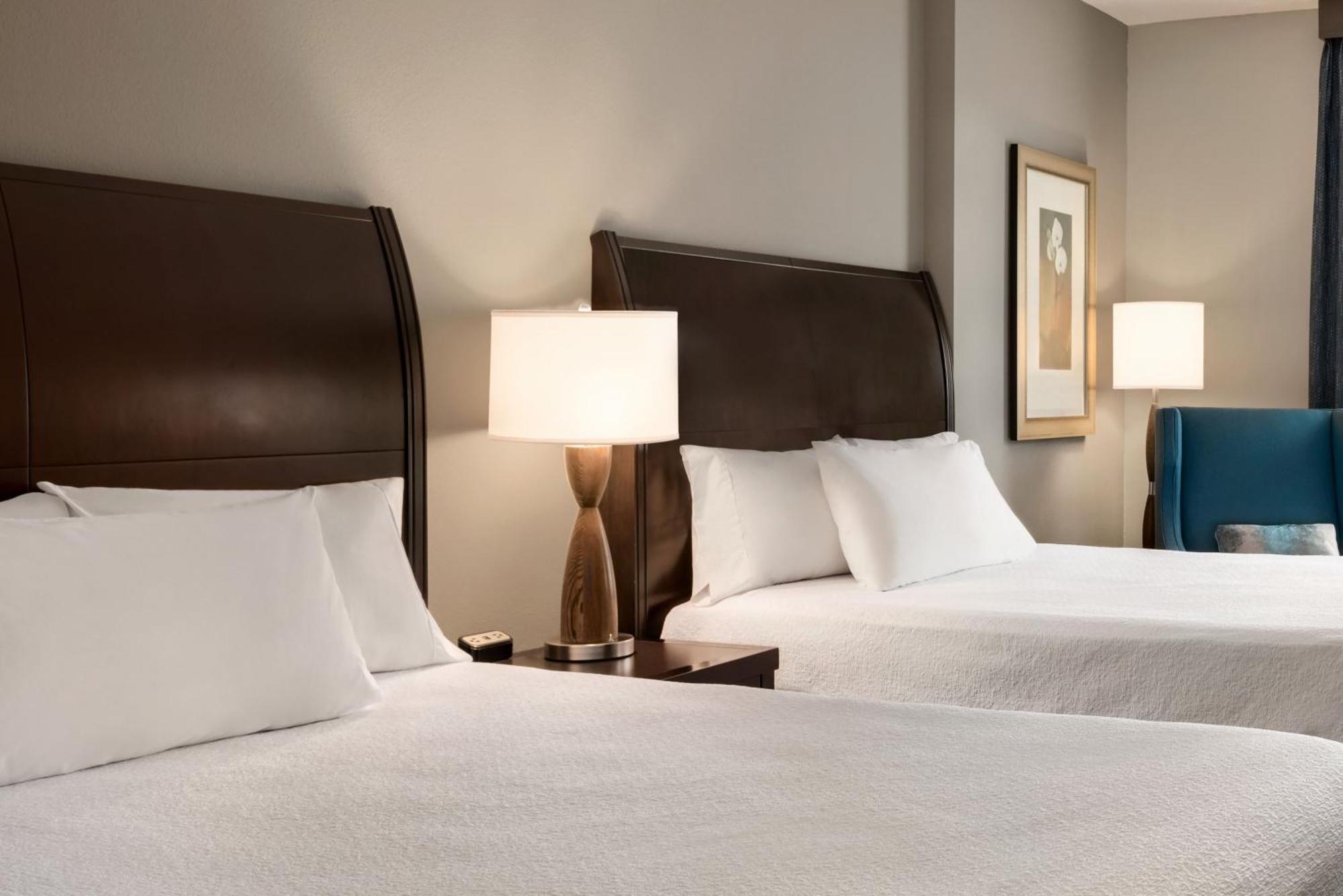 Hilton Garden Inn Minneapolis Downtown Екстериор снимка