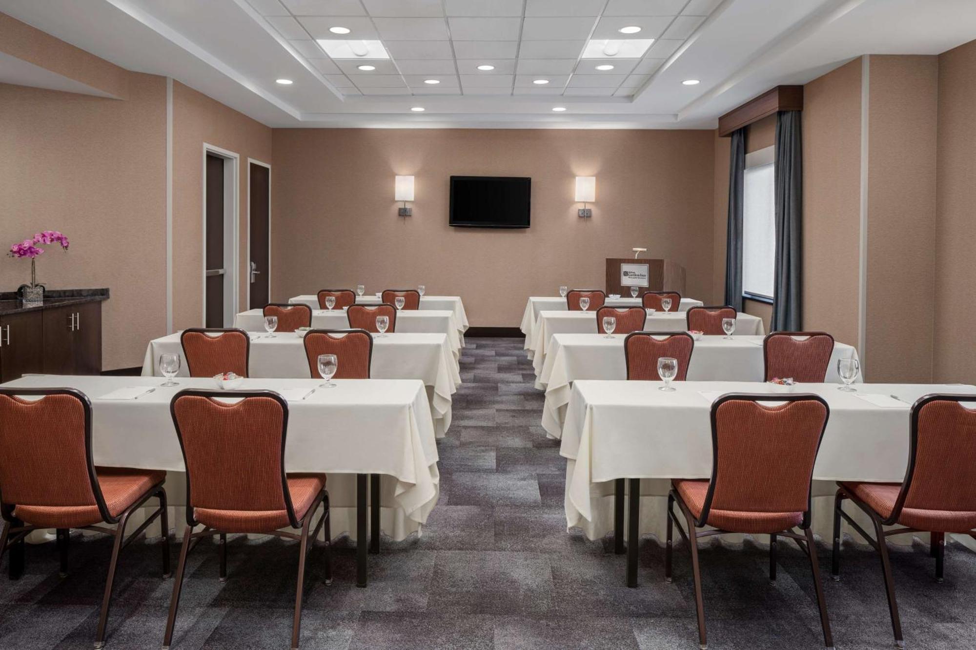 Hilton Garden Inn Minneapolis Downtown Екстериор снимка
