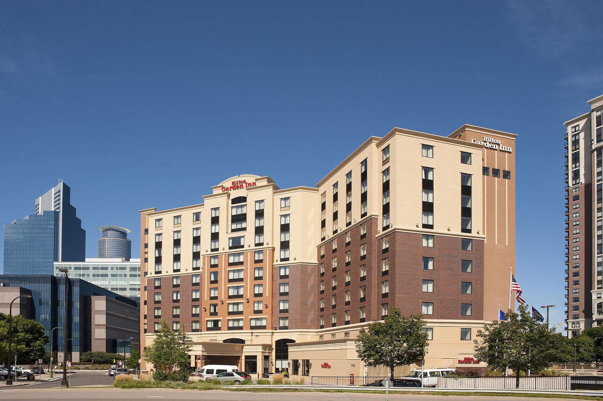 Hilton Garden Inn Minneapolis Downtown Екстериор снимка